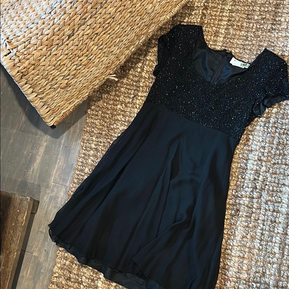 Bieff Basix 100% Silk Black Beaded/Sequin Mini Shift Dress Size 2